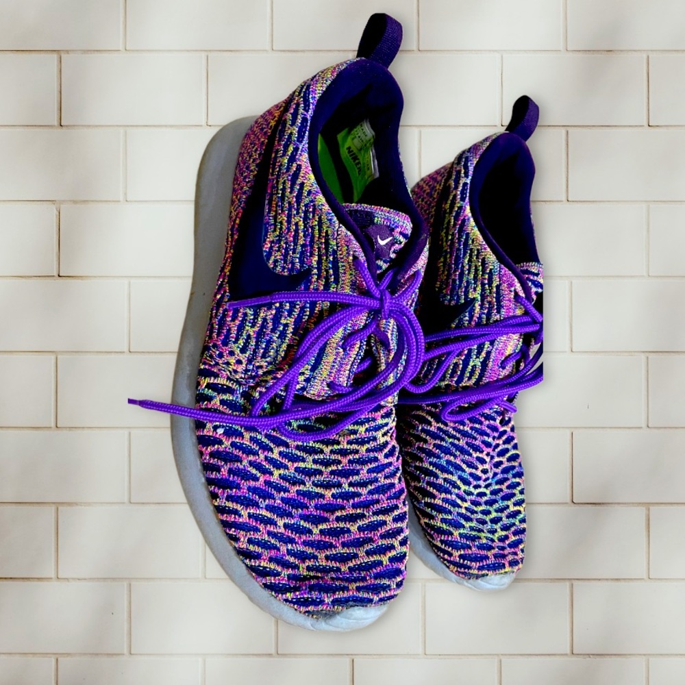 Nike Rosche💜 Size 7.5
